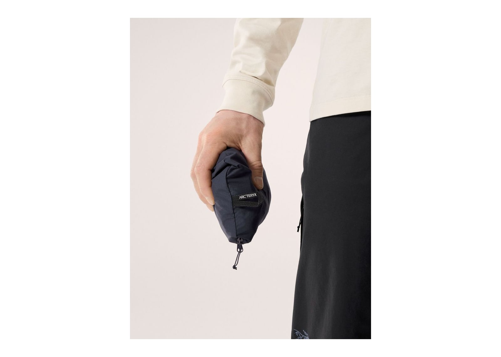 Arc’teryx Squamish Hoody Black Sapphire - görsel 8
