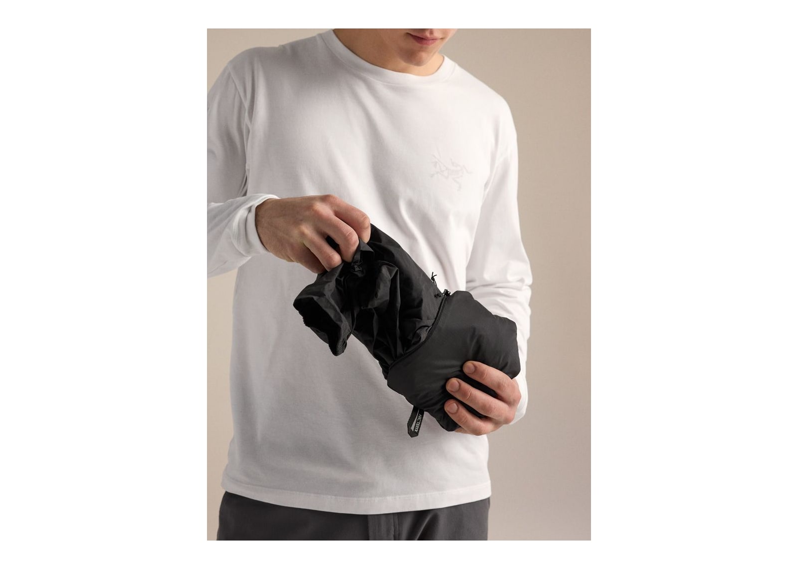 Arc’teryx Squamish Hoody Black - görsel 11