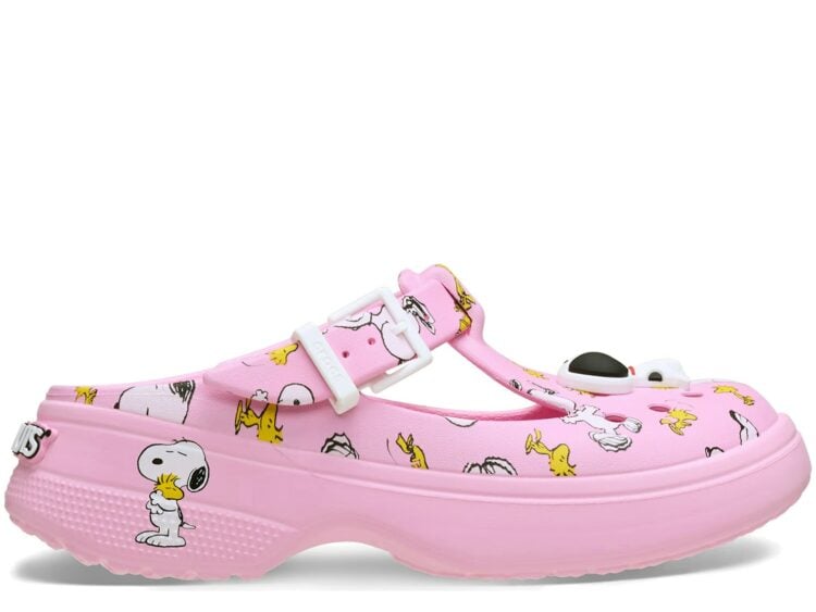 Crocs Mary Jane Clog Peanuts Snoopy and Woodstock