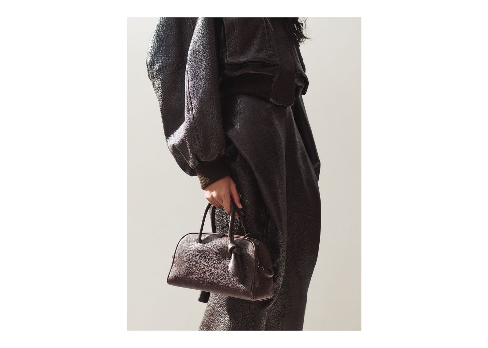 Jacquemus Le Petit Turismo Grained Dark Brown - görsel 2