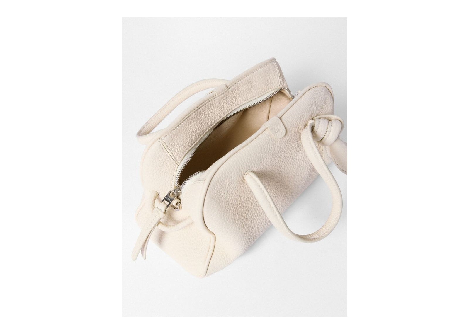 Jacquemus Le Petit Turismo Grained Light Ivory - görsel 4