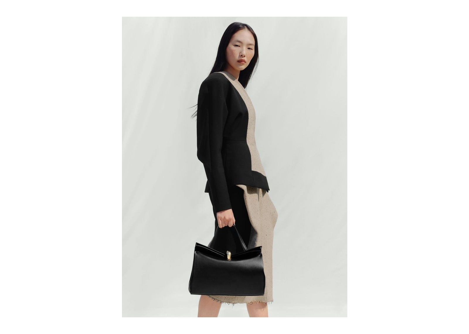 Jacquemus Le Valérie Smooth Black - görsel 5