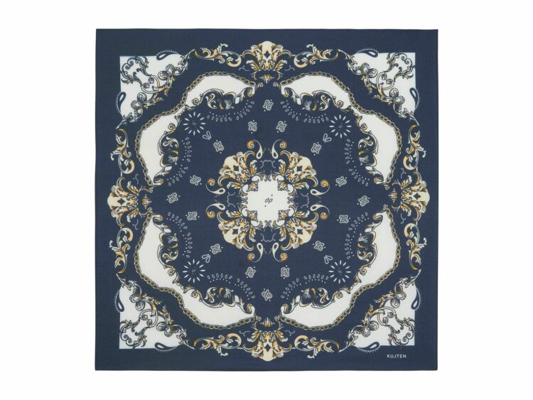 Kujten Large Bandana Helia Lully Black