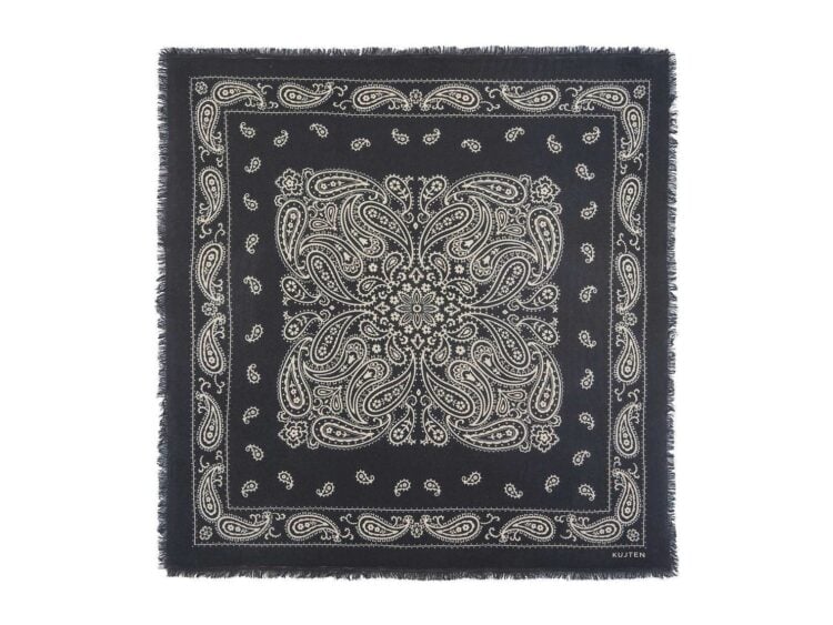 Kujten Large Black Aron Bandana