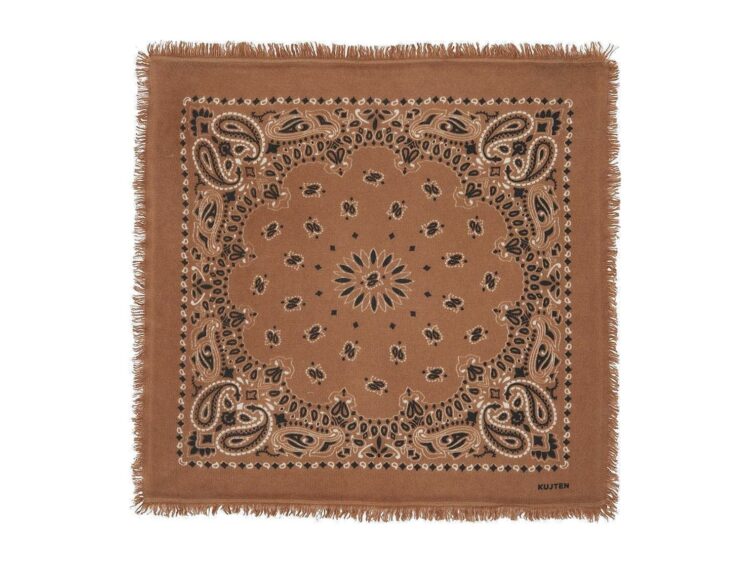 Kujten Small Bandana Hachi Bico Caramelo