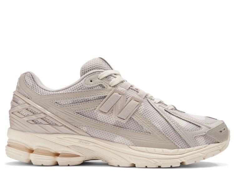 New Balance 1906R Polka Dot Moonrock