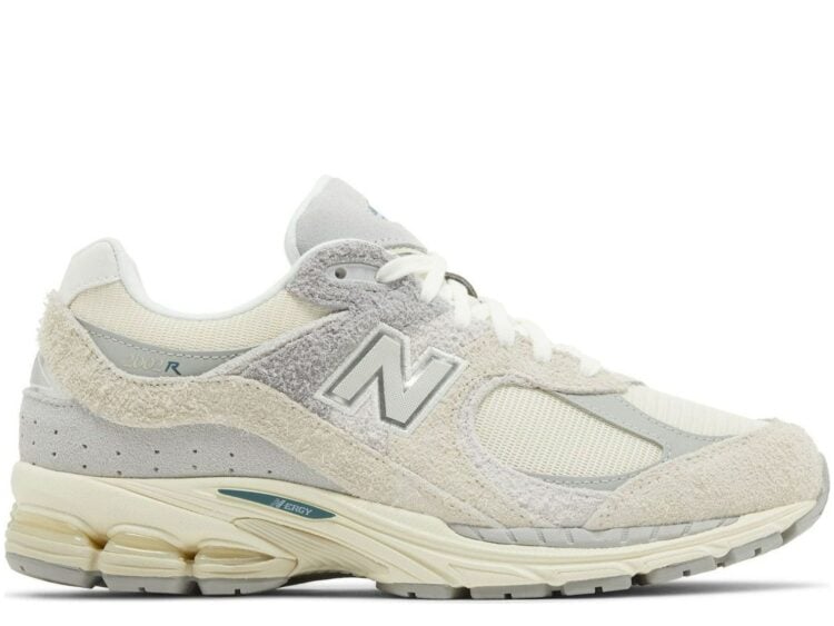 New Balance 2002R Linen