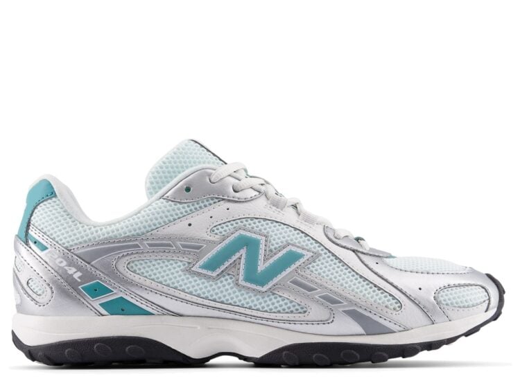 New Balance 204L Light Silver Metallic