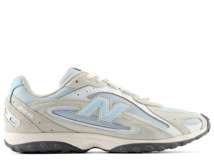 New Balance 204L Linen