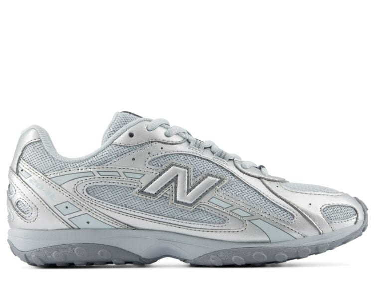 New Balance 204L Light Blue Silver
