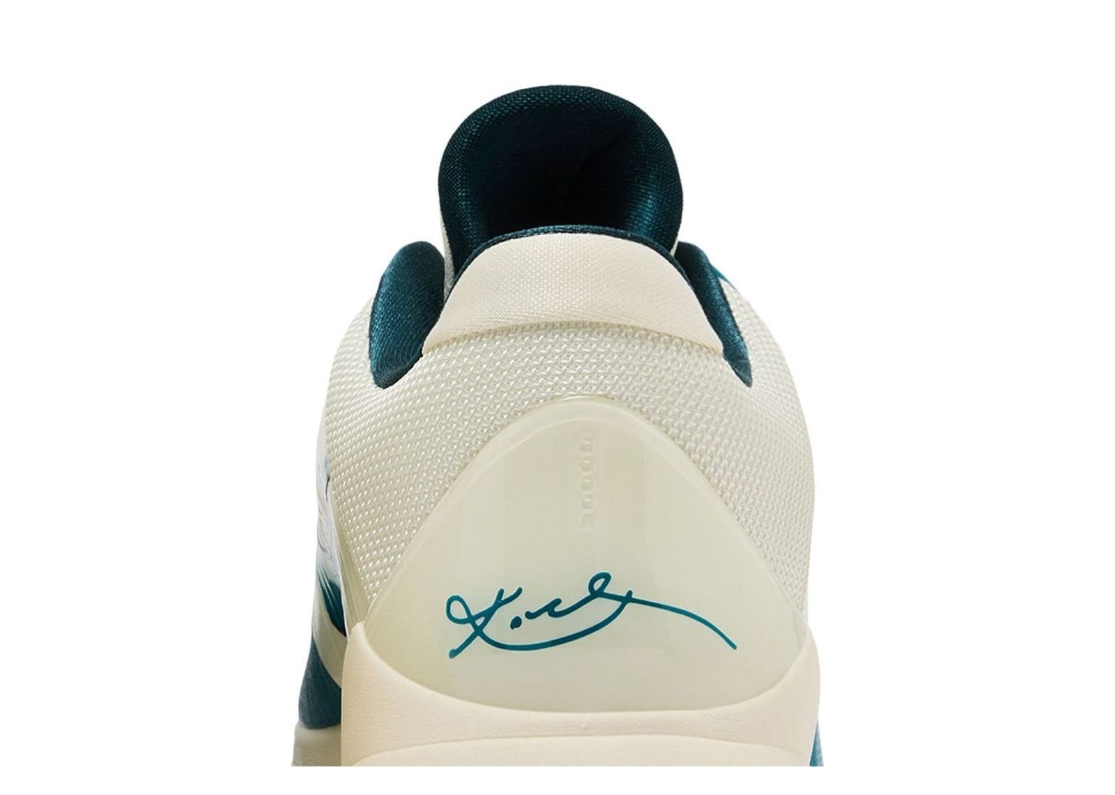 Nike Kobe 5 Protro Caitlin Clark Coconut Milk Spruce - görsel 8