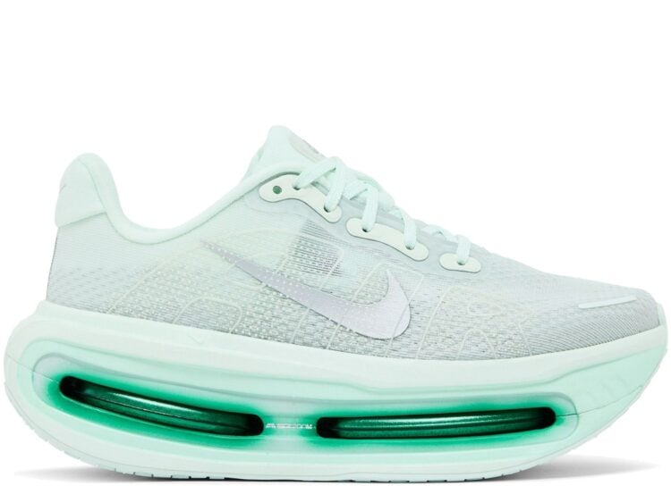 Nike Vomero Premium Barely Green (W)