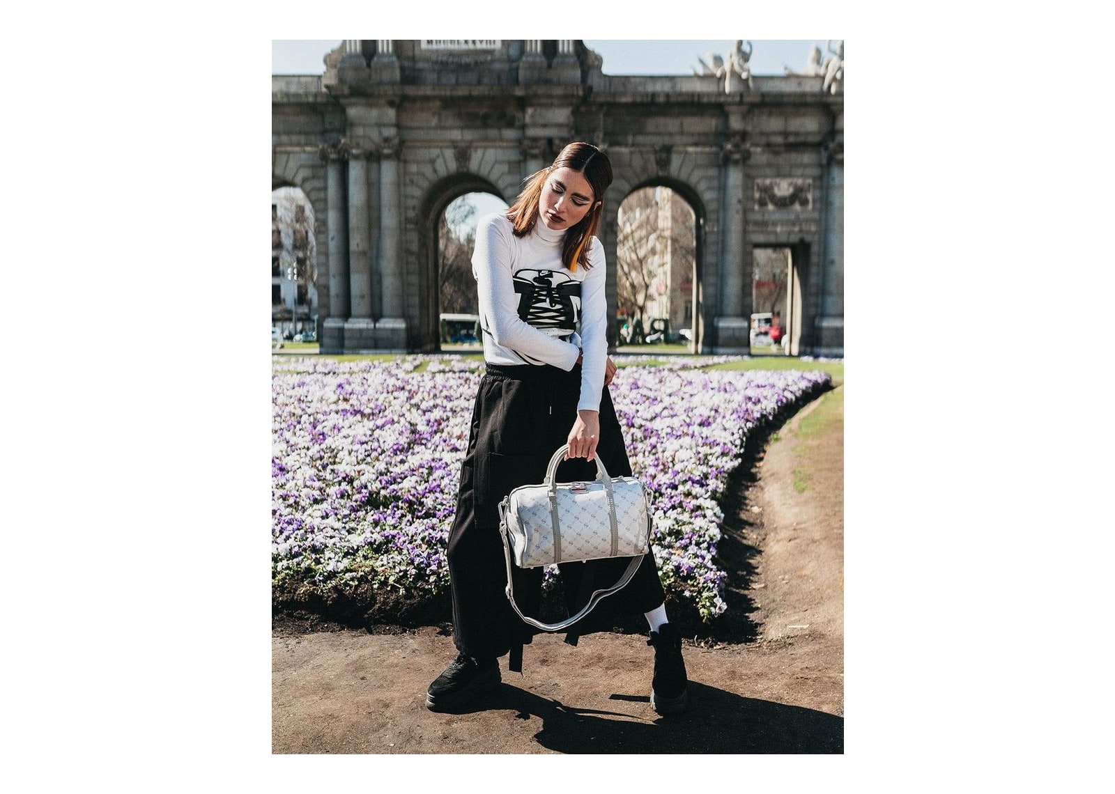Sprayground Monogram Powder Mini Duffle White - görsel 2