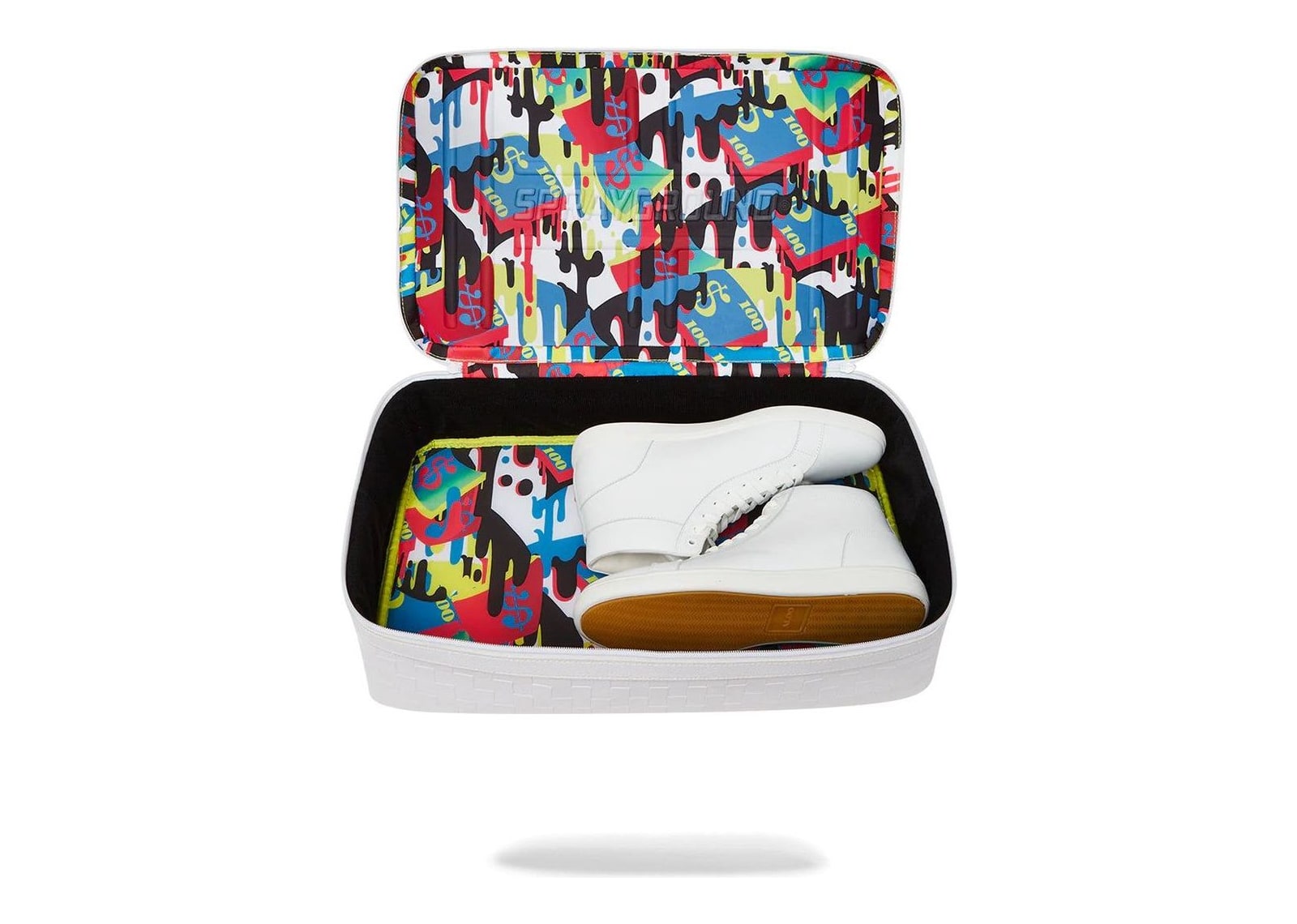 Sprayground Shark Trip Stiletto Duffle White - görsel 11