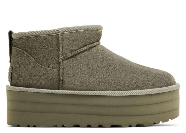UGG Classic Ultra Mini Platform Boot Moss Green (W)