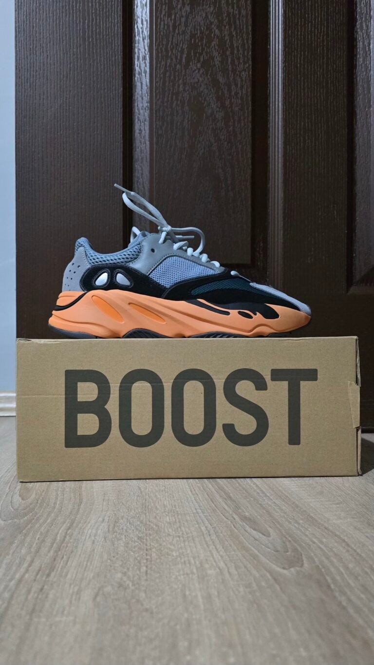 Müşteri fotoğrafı: adidas Yeezy Boost 700 Wash Orange