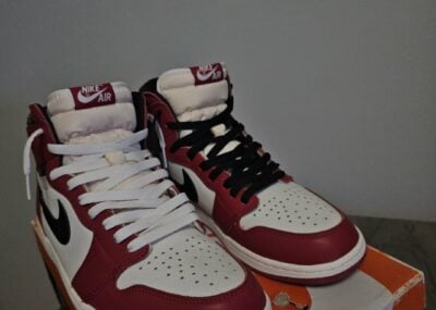 Nike Air Jordan 1 Retro High OG Chicago Lost and Found - müşteri fotoğrafı