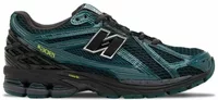 New Balance 1906R Medusa Green Black