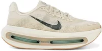 Nike Vomero Premium Pale Ivory Jade Horizon