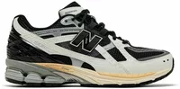 New Balance 1906U Black Sea Salt Magnet