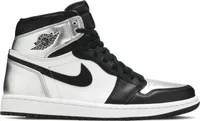 Nike Air Jordan 1 Retro High Silver Toe (W)