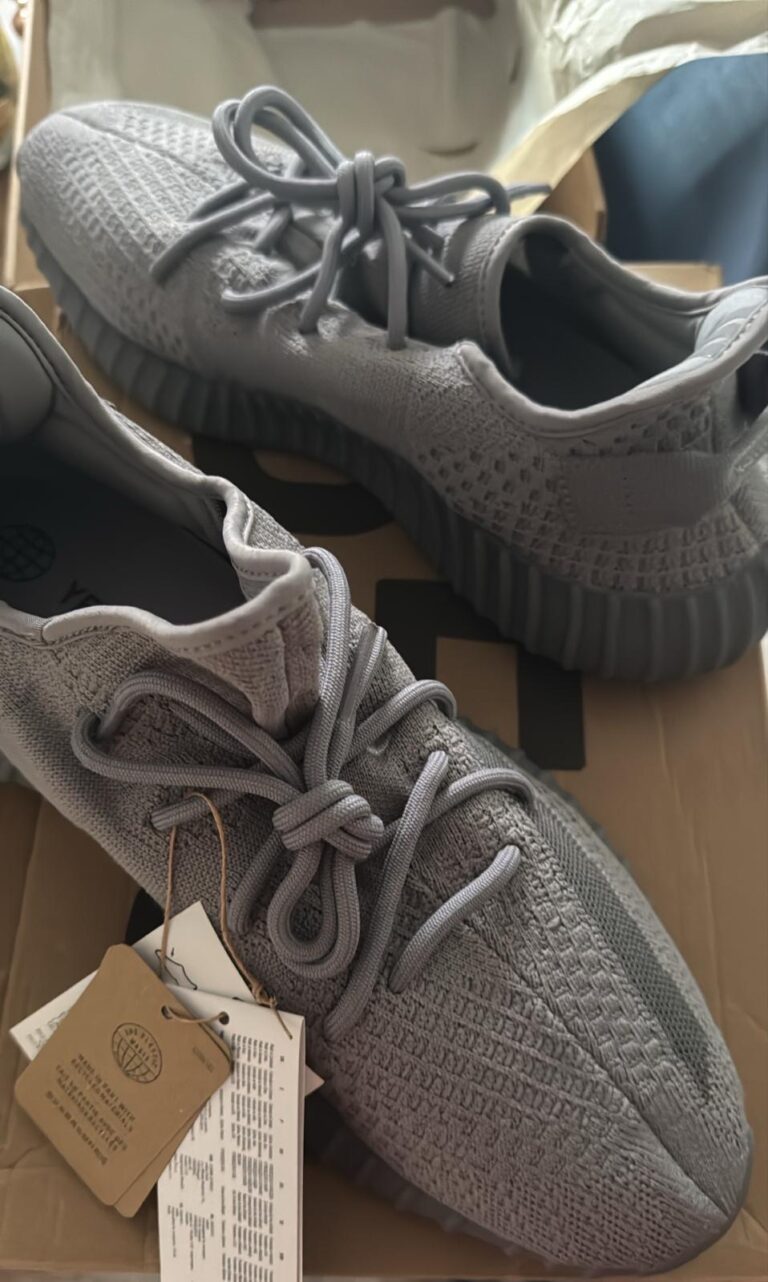 Müşteri fotoğrafı: adidas Yeezy Boost 350 V2 Steel Grey
