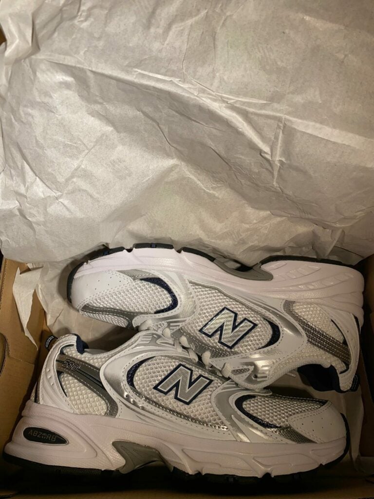 Müşteri fotoğrafı: New Balance 530 White Silver Navy