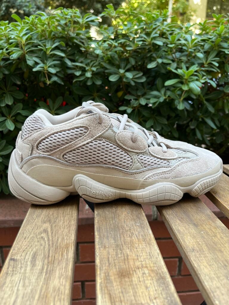 Müşteri fotoğrafı: adidas Yeezy 500 Taupe Light