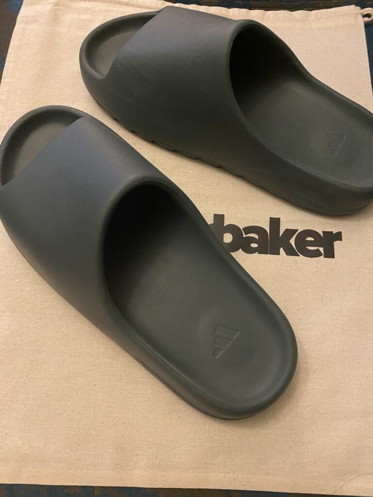 Müşteri fotoğrafı: adidas Yeezy Slide Slate Marine