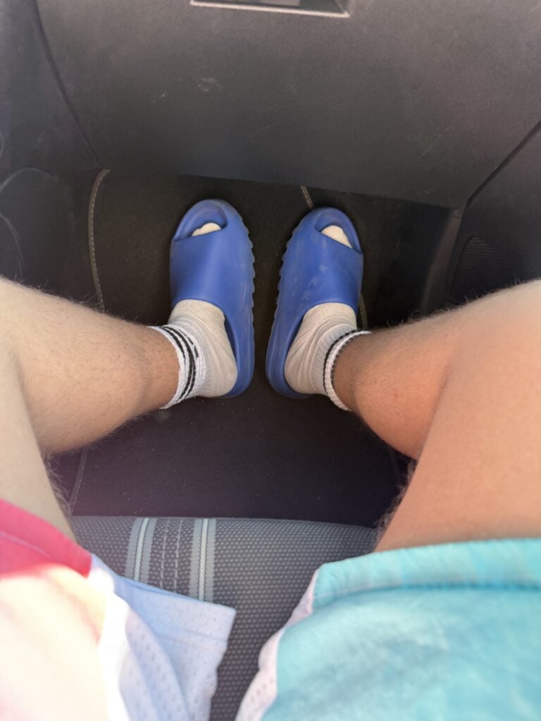 Müşteri fotoğrafı: adidas Yeezy Slide Azure