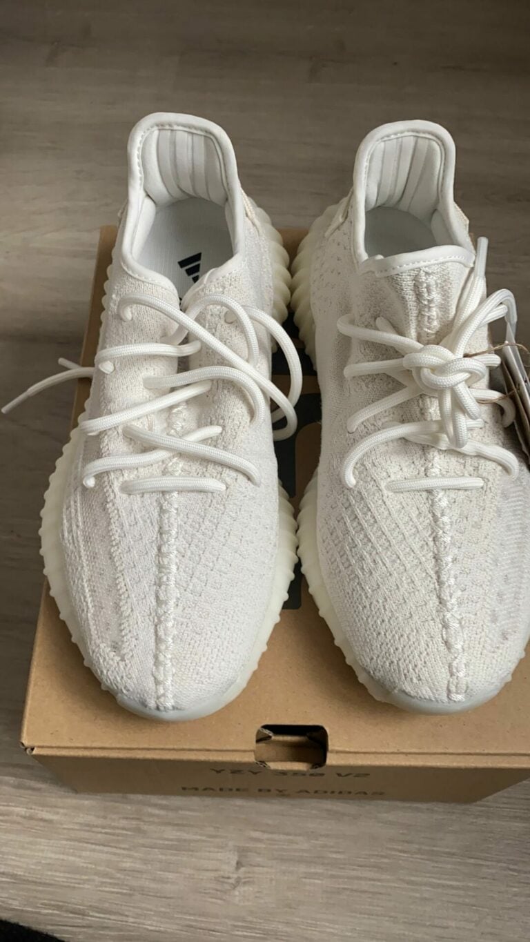 Müşteri fotoğrafı: adidas Yeezy Boost 350 V2 Bone