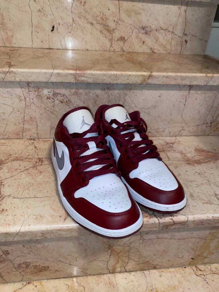 Müşteri fotoğrafı: Nike Air Jordan 1 Low White Bordeaux